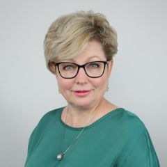 Попова Марина